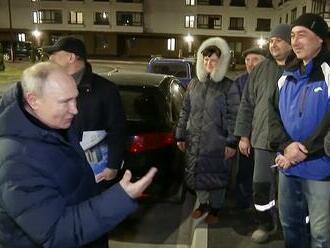 Propaganda Kremľa: Putin v Mariupole. „Všetko je na oko“, zaznie vo videu