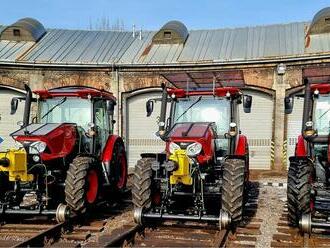 Toto sú nové traktory Zetor. Budú jazdiť aj po koľajniciach