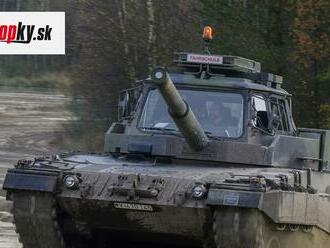 Druhý z 15 tankov Leopard by malo Nemecko dodať na Slovensko v apríli