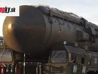 AKTUÁLNE Rusko hrozí jadrovými zbraňami: Odštartovalo obrovské vojenské cvičenie s balistickými raketami