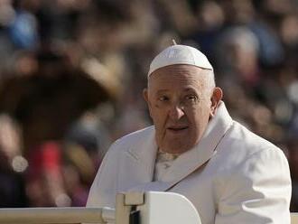 Strach o pápeža: Nebude celebrovať ani veľkonočné omše! Čo sa s Františkom deje?