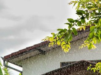 Búrky a dážď: ochráňte svoju fasádu na jeseň