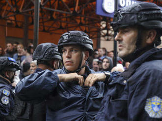 Srbský prezident uvedl armádu do pohotovosti kvůli střetům v Kosovu