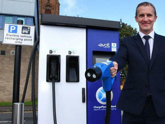 Provoz dobíjecích stanic pro elektromobily je taková osina, že už s ním nechce nic mít ani skotská vláda