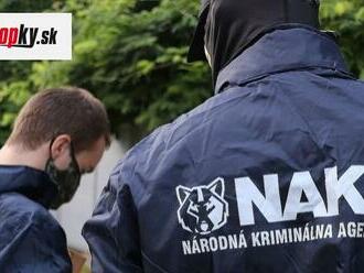 NAKA zadržala 10 osôb v rámci akcie Zubár: Ide o drogy na západnom Slovensku