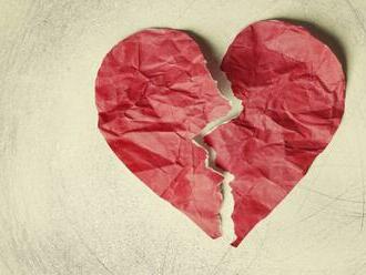 8 spôsobov, ako vaše telo reaguje na rozchod: Syndróm zlomeného srdca môže skončiť tragédiou