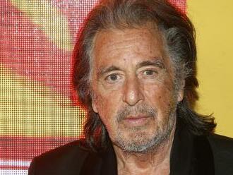 83-ročný Al Pacino šokuje svet: Bude otcom! Z veku jeho priateľky odpadnete, je to normálne?