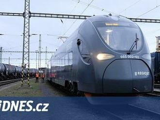 České koleje začal brázdit čínský vlak. Zkušebně jezdí z Ústí do Kolína