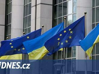 Zisky ze zmrazených ruských peněz pomůžou Ukrajině. EU má plán