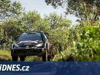 Rovanperä podruhé slaví výhru v Safari rallye, Toyota v Keni získala double