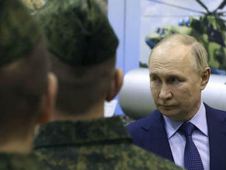 ONLINE:  Putin podpísal dekrét o jarných odvodoch do armády, nastúpiť má 150 000 ľudí