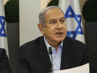 Izraelský premiér Netanjahu ide pod nôž. Čaká ho operácia brušnej prietrže