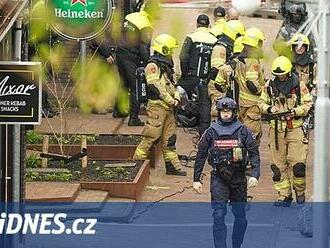 Útočník v Nizozemsku se vzdal policii, držel v nočním klubu několik rukojmích