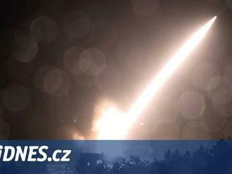Rakety ATACMS spásu samy nepřinesou, Rusy na Ukrajině si ale najdou všude