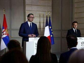 Srbsko patrí do EÚ a nikam inam, vyhlásil Macron po stretnutí s Vučičom