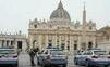 Vo Vatikáne zadržali českého farára ozbrojeného pištoľou i nožmi