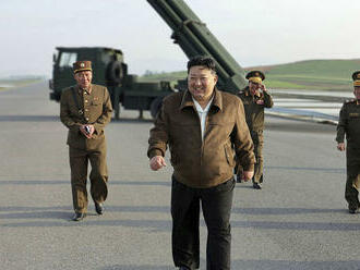 Kim sa chystá do vojny, armádu vyzval na „epochálnu zmenu“