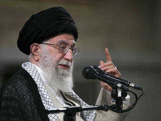 Zmeníme doktrínu, vyrobíme atómovú bombu, ak nás ohrozí Izrael, varuje Irán